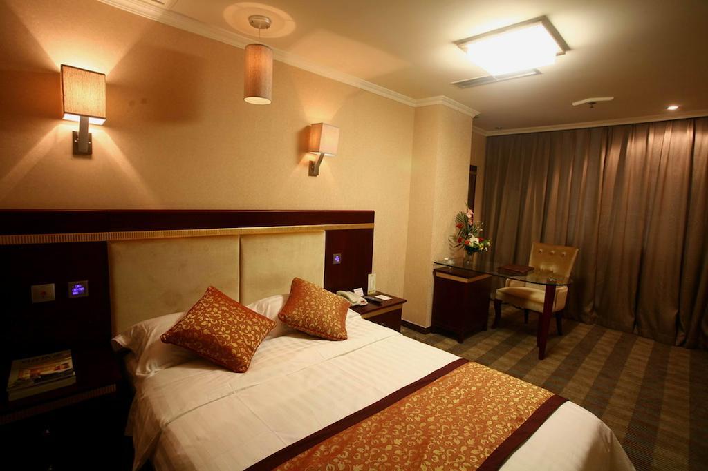 Lutianhua Hotel Chengdu Camera foto