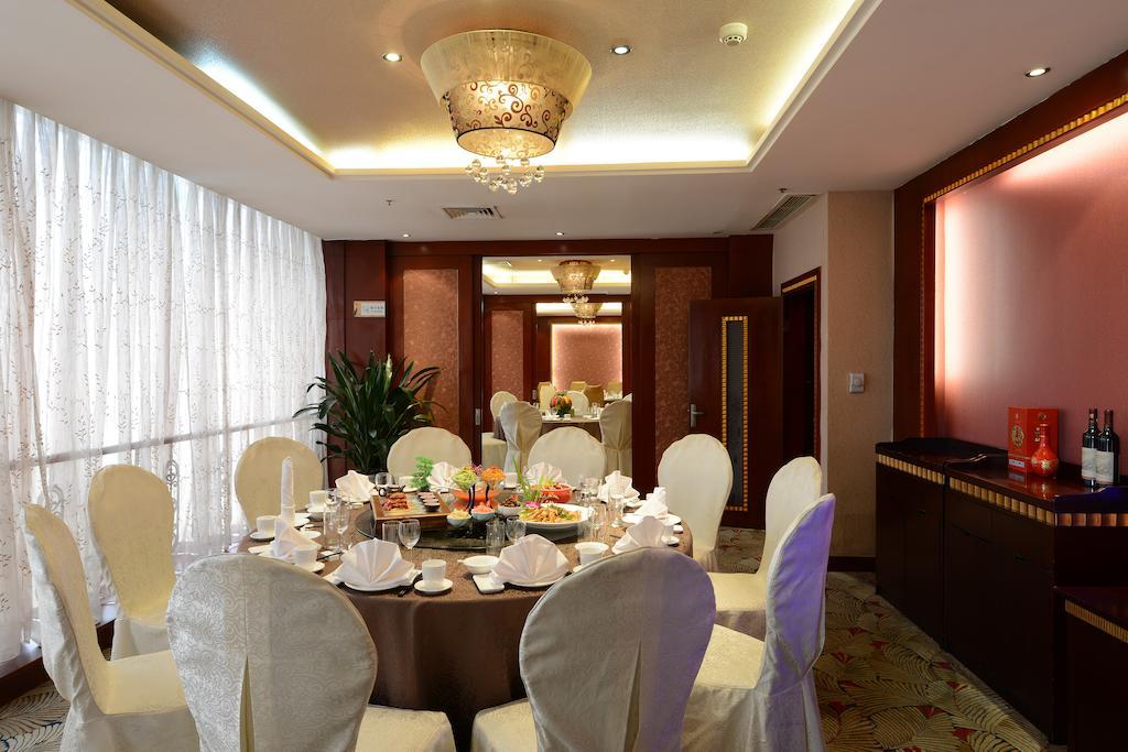 Lutianhua Hotel Chengdu Esterno foto